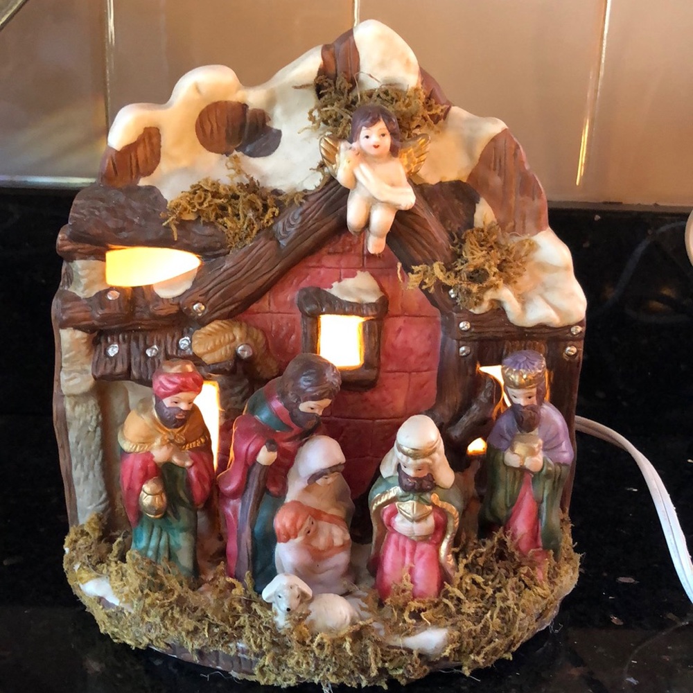 Nativity Set, Lighted, Ceramic